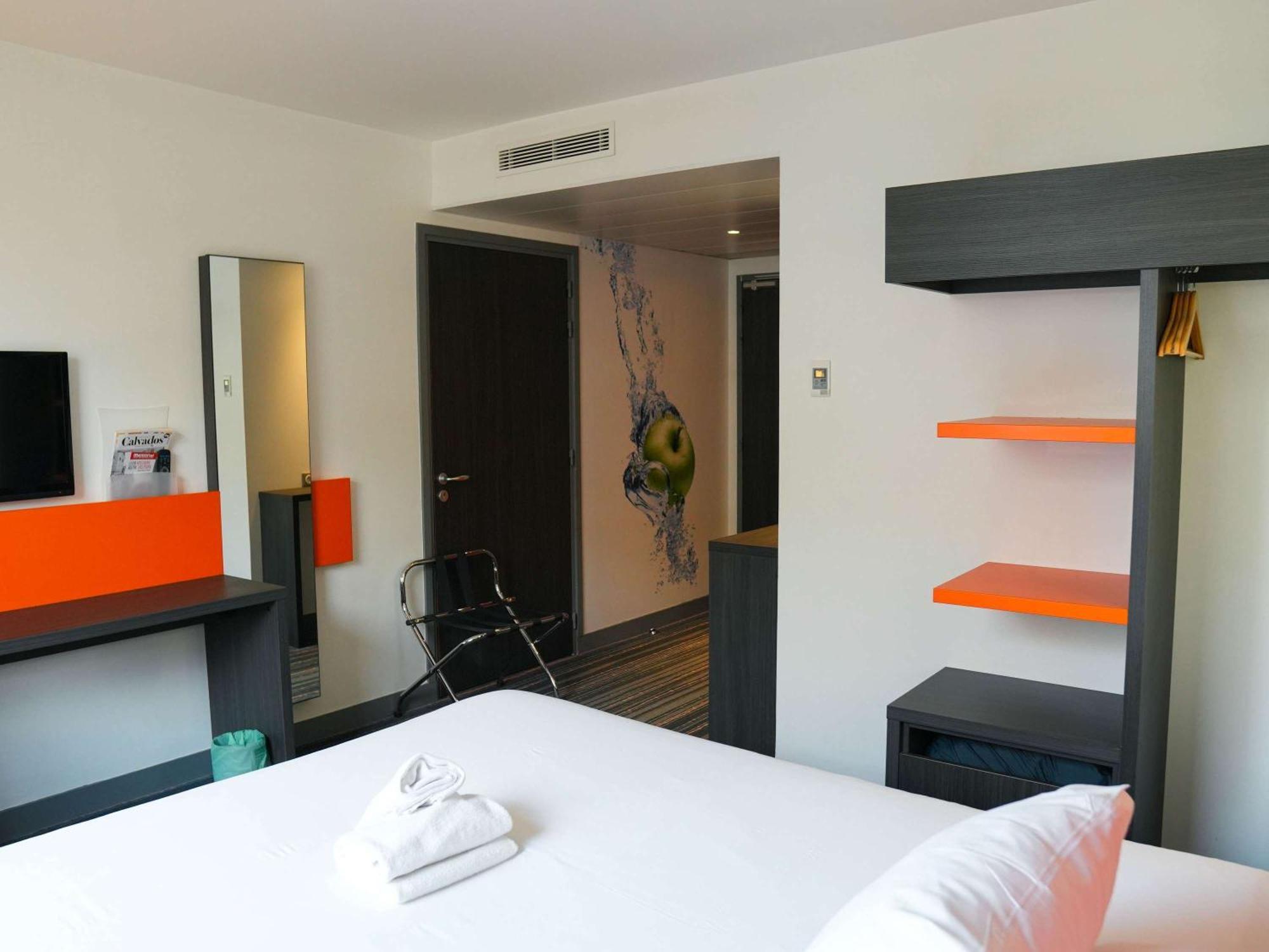 Hotel Ibis Styles Caen Centre Gare Exterior foto