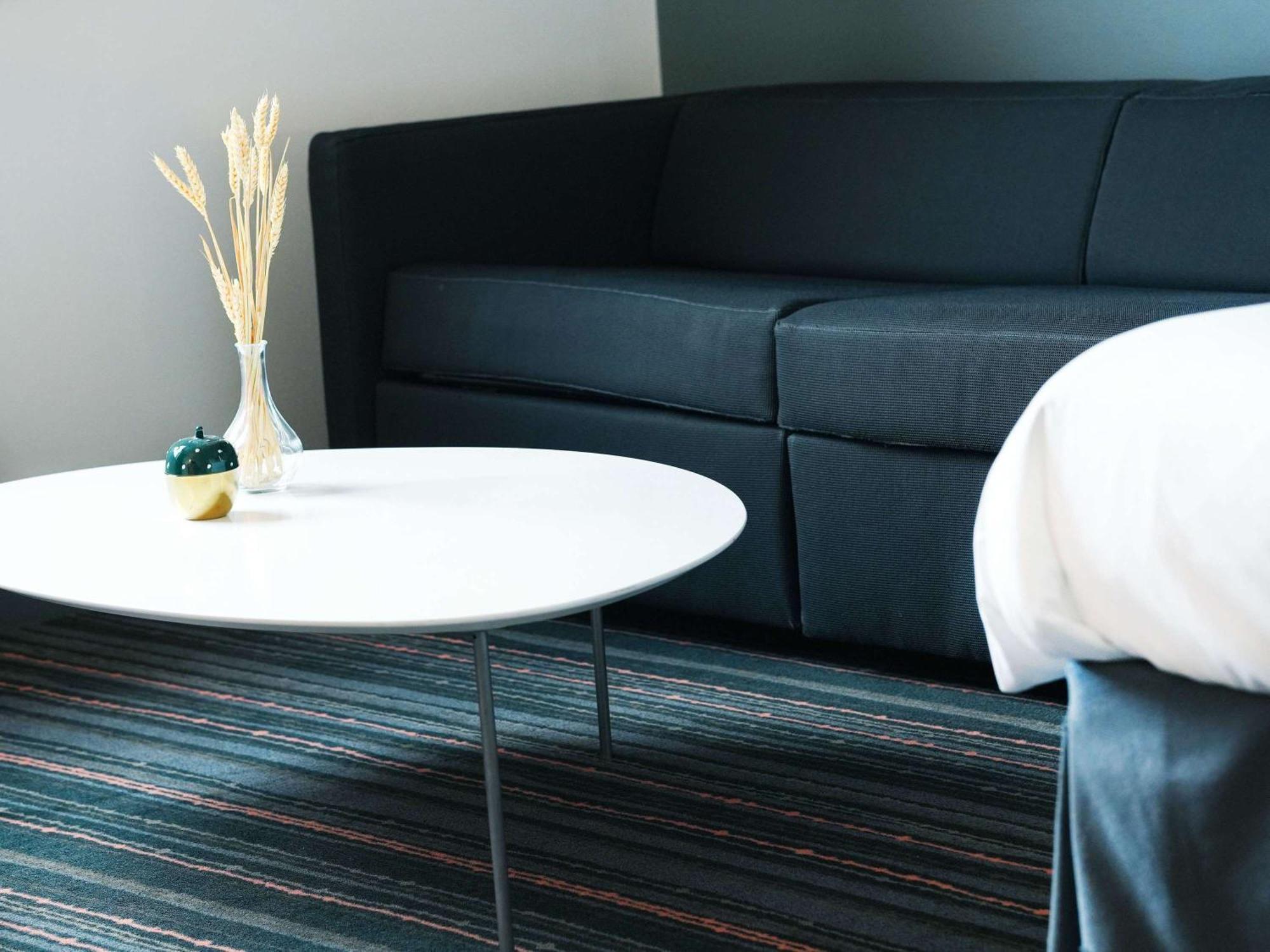 Hotel Ibis Styles Caen Centre Gare Exterior foto